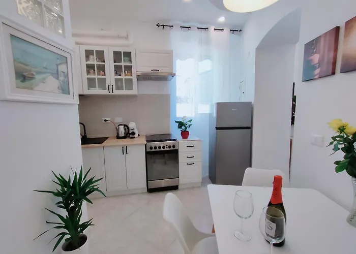 Leni's House شقة *